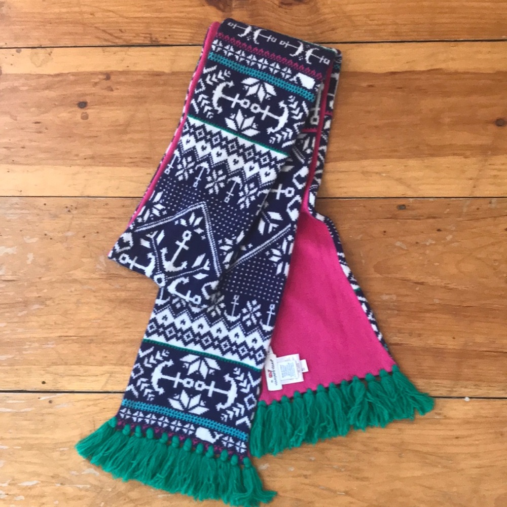 Vineyard Vines Winter Scarf